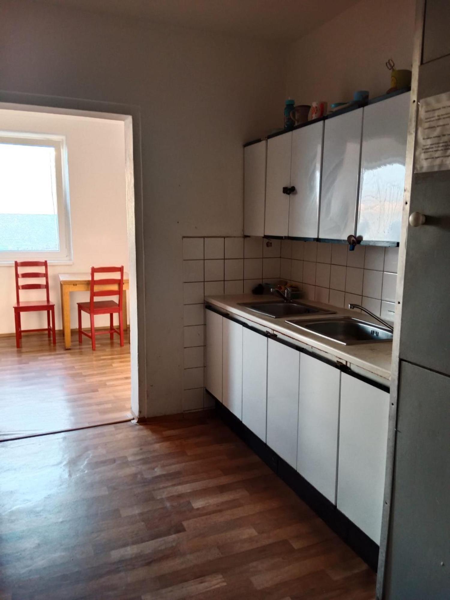 Tvm Tower Modrany Pansiyon Prag Dış mekan fotoğraf