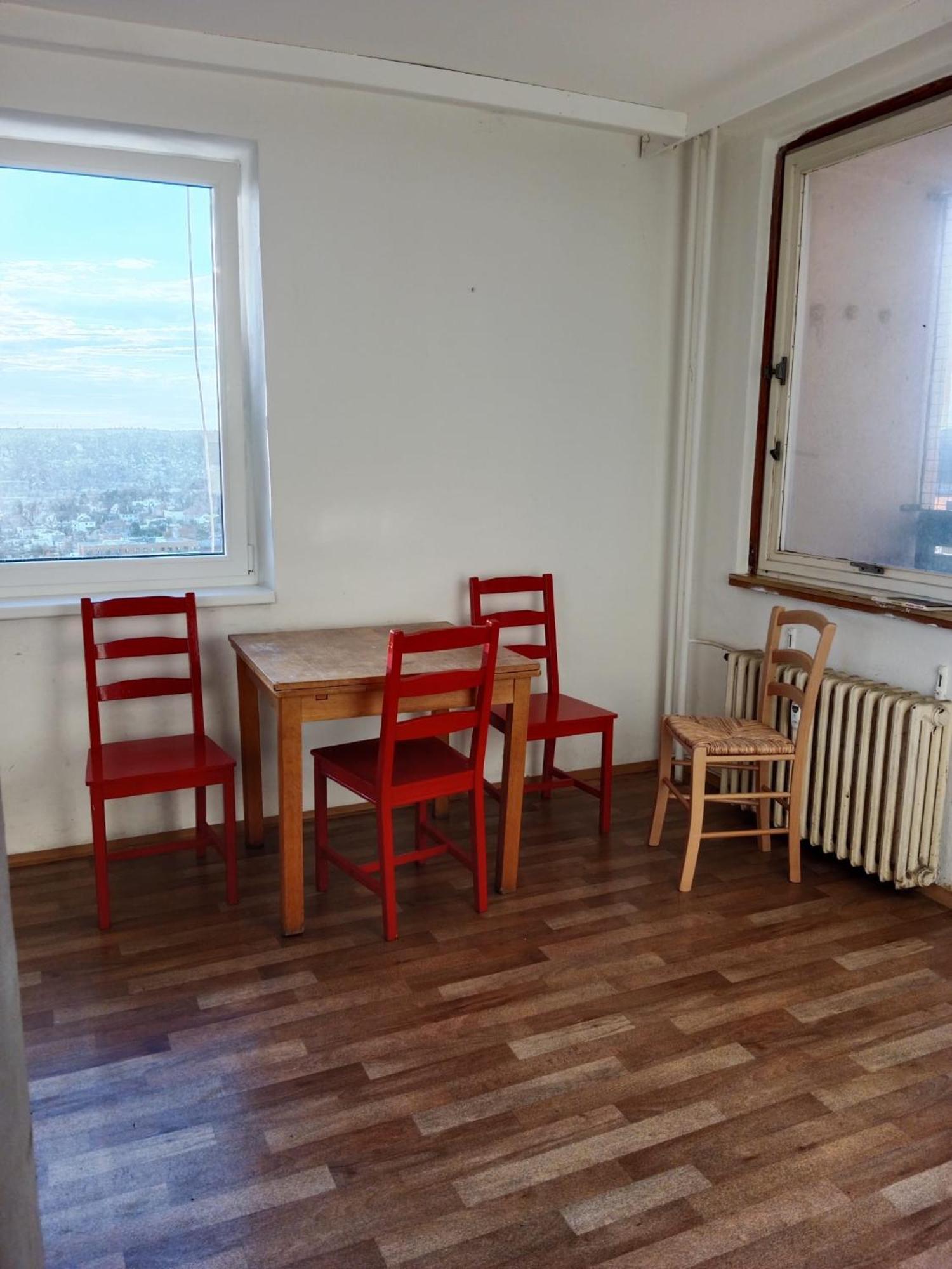 Tvm Tower Modrany Pansiyon Prag Dış mekan fotoğraf